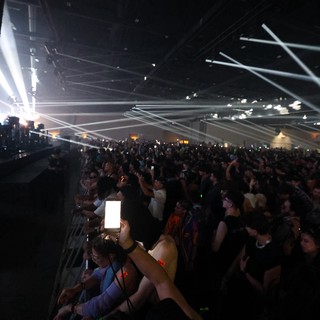 Massive Crowd Engulfed in Light at Wobbleland 2026