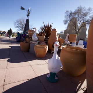 outdoor-artisan-market-or-plaza