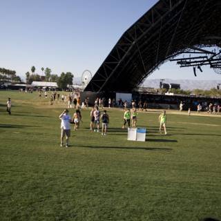 Sunny Afternoon Vibes at Coachella 2024, Weekend 2
