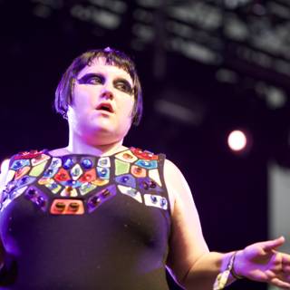 Beth Ditto's Electrifying Solo Performance