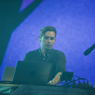 Flume Rocks the Crowd with Dual Laptops