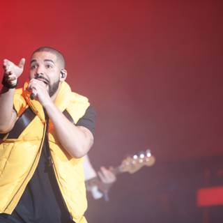 Drake brings down the house at O2 Arena