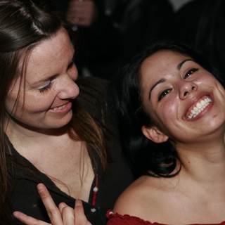 candid-party-portrait-flash-photography