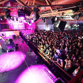 DJ Ignites Packed Crowd at Wobbleland 2026