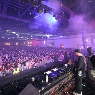 DJ Duo Commands Massive Crowd at Wobbleland 2026