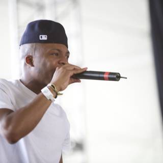 Donnis Performing at Coachella