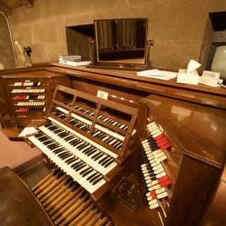 The Majestic Organ with Computer Hardware