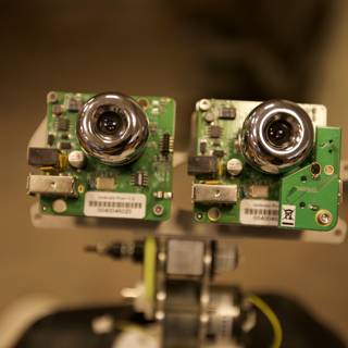 Double Camera Robot Arm