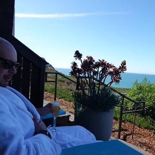 Relaxing with Ocean View and Mimosa