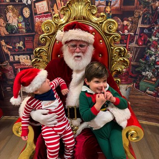 indoor photo studio/santa workshop set