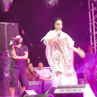 FKA Twigs Shines in Indian Dress on Coachella Stage