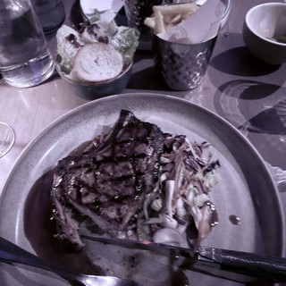Late Night Dining in London: Steak and Sides