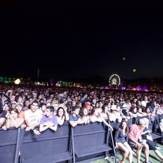 Coachella 2013: Nighttime Crowd