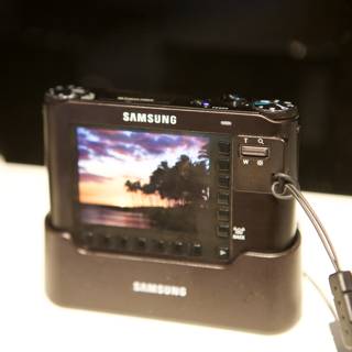 Samsung SX100 Digital Camera: The Perfect Electronic Device for Capturing Images