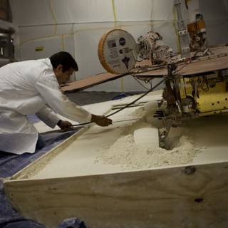 Manufacturing the Unstuck Mars Rover