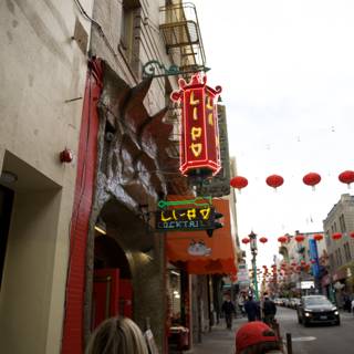 The Dazzling Life of Chinatown