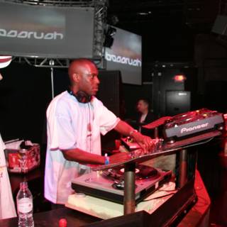 Deejay Duo at Club Respect in 2006