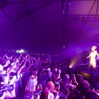 Energetic Entertainer lights up Coachella Concert