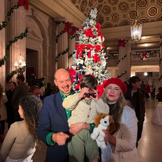 Family Christmas Portrait in Grand Historic Hall