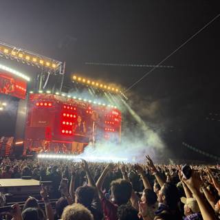 Electric Atmosphere in Indio