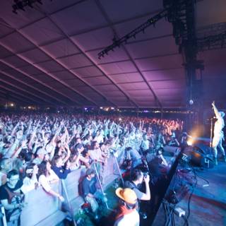 Tom Walker Takes the Stage at Coachella 2011