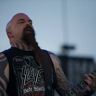 Tattooed Guitarist in the Big Four Festival