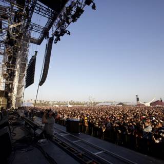 Coachella 2011: A Rockin' Crowd