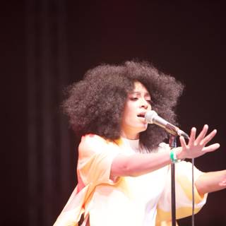Solange sings her heart out at Coachella