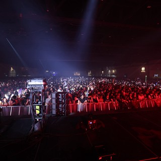 Massive Crowd Engulfed in Red at Wobbleland 2026