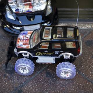 Spoke Machine Toy Vehicle with Alloy Wheels