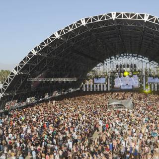 Coachella 2014 - A Sea of Music Lovers