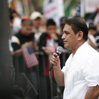 Gil Cedillo addressing the student protest