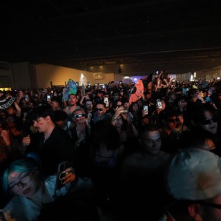 Massive Crowd Surges at Wobbleland 2026 Festival