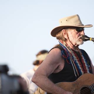 Willie Nelson's Soulful Performance on Coachella Sunday