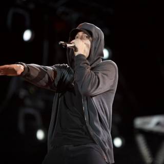 Eminem's Epic Solo Performance At Lollapalooza 2012