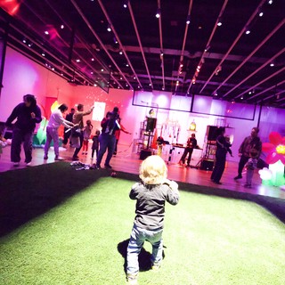 Child Watching Baby Rave at Asian Art Museum