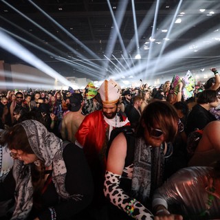 Euphoric Crowd Surges at Wobbleland 2026 Rave