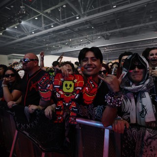 Ecstatic Fans Cheer at Wobbleland 2026 Festival