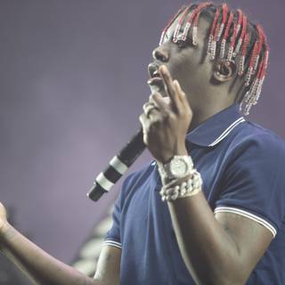Lil Yachty rocks the stage with his fiery hair