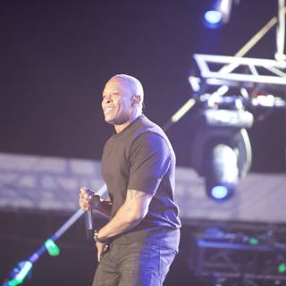Dr. Dre Commands the Stage