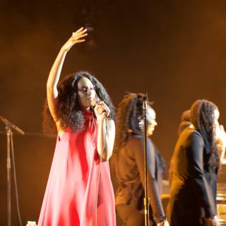 Solange Shines on the Stage